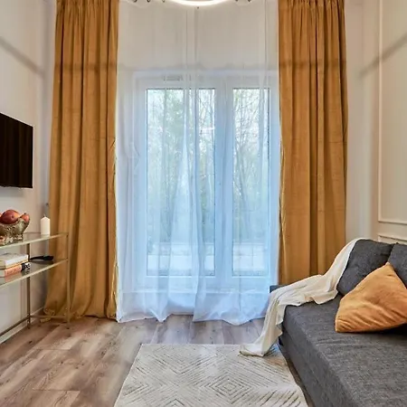 Cozy Bialoleka - Book It * Warsaw